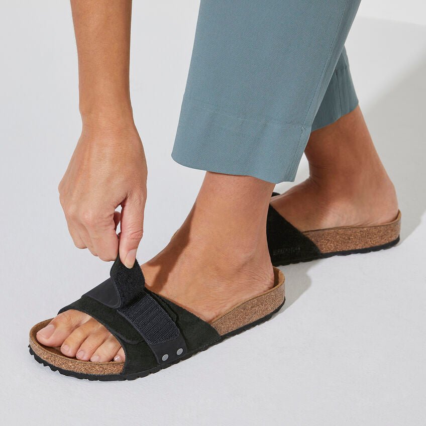 Birkenstock Women's Oita Sandals - Black Suede