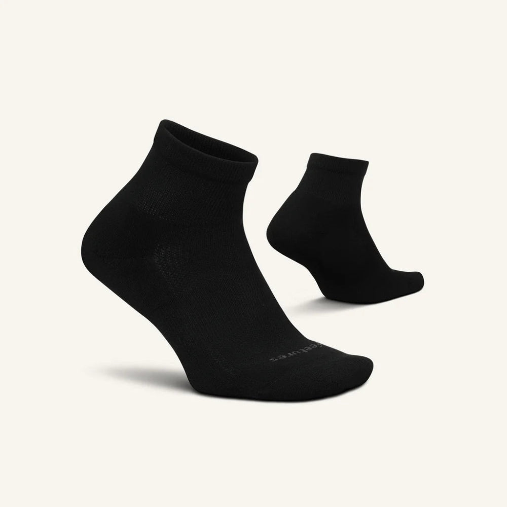 Feetures Therapeutic Max Cushion Quarter Socks - Black