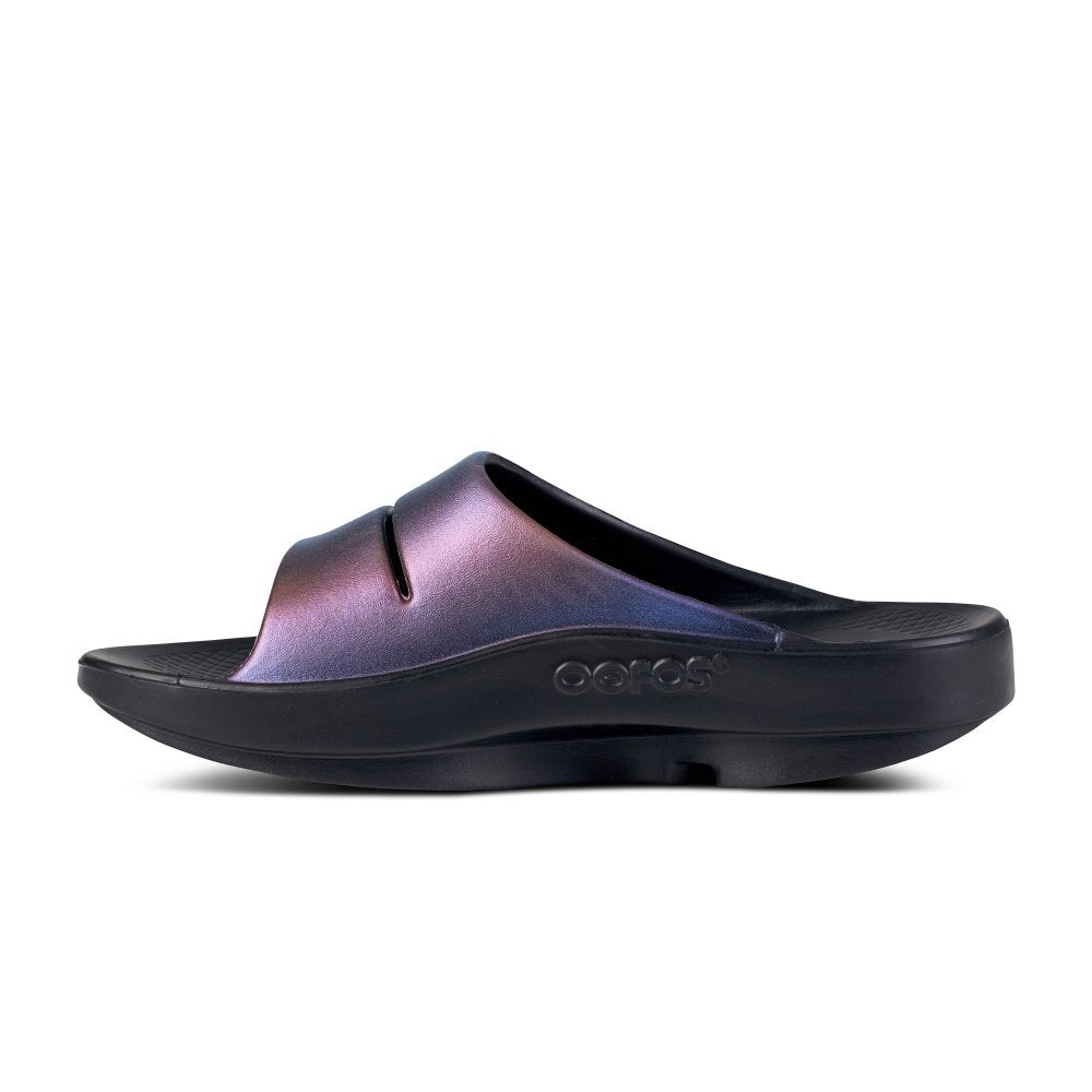 OOFOS Women's OOahh Luxe Recovery Slide Sandal - Midnight Spectre